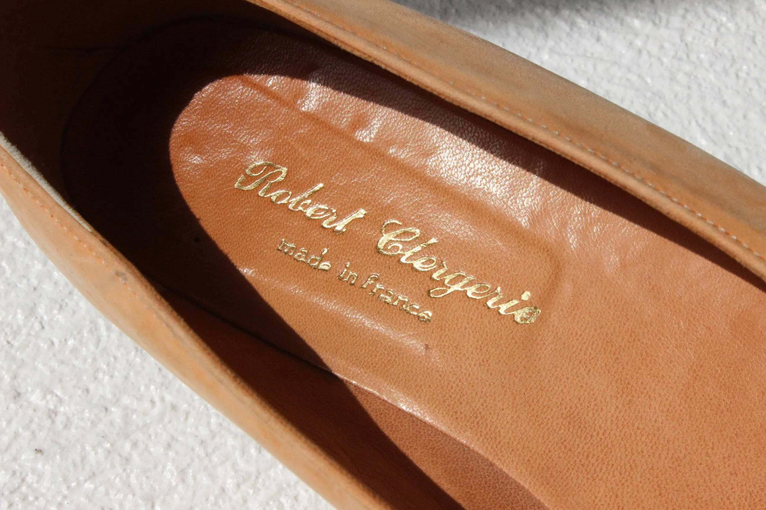 80s Robert Clergerie France Peach Suede Round Toe Ballet Flats ~ Euro 38