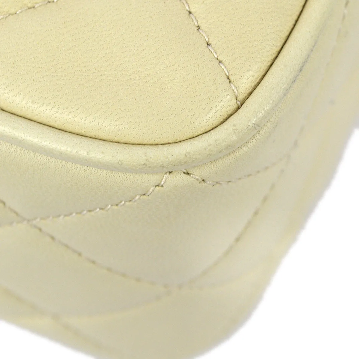 Chanel 1989-1991 Ivory Lambskin Camera Bag Large