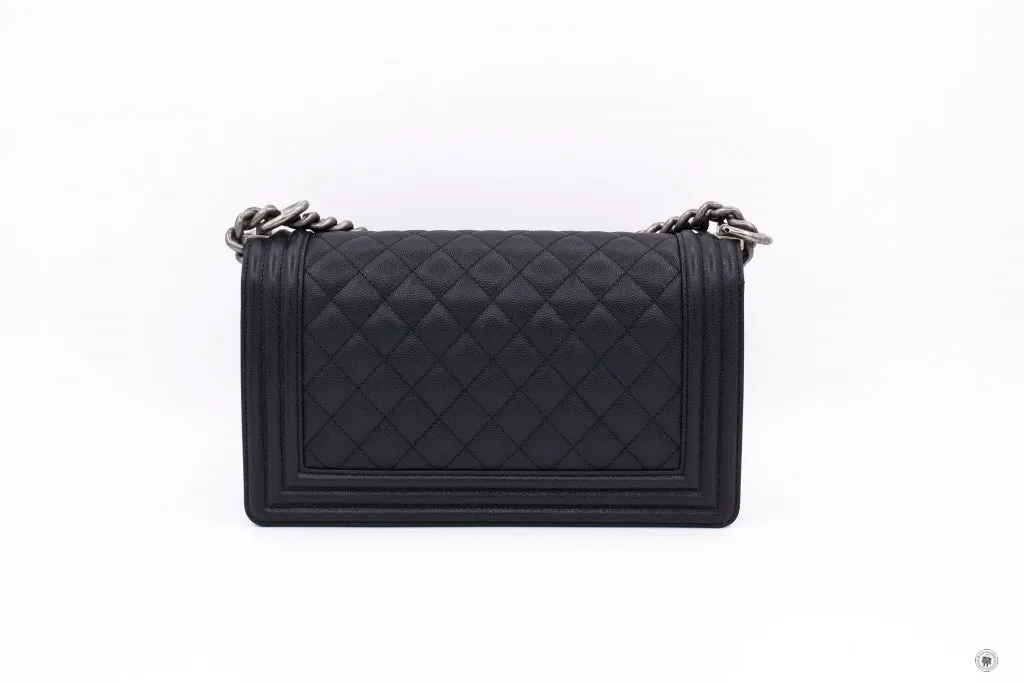 Chanel A67086 Y83338 Boy Black   94305 Caviar Medium Shoulder Bags Sbhw