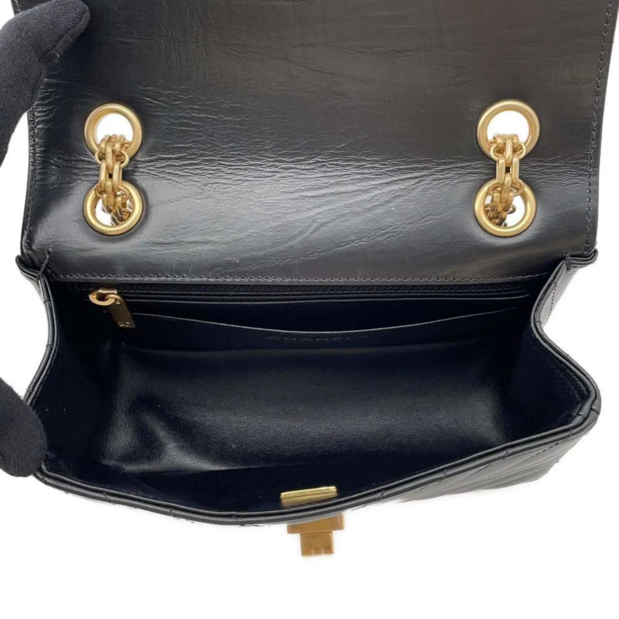 Chanel Chain Shoulder Bag 2.55 Chevron V-Stitch Calfskin CHANEL 2way Single Flap Black
