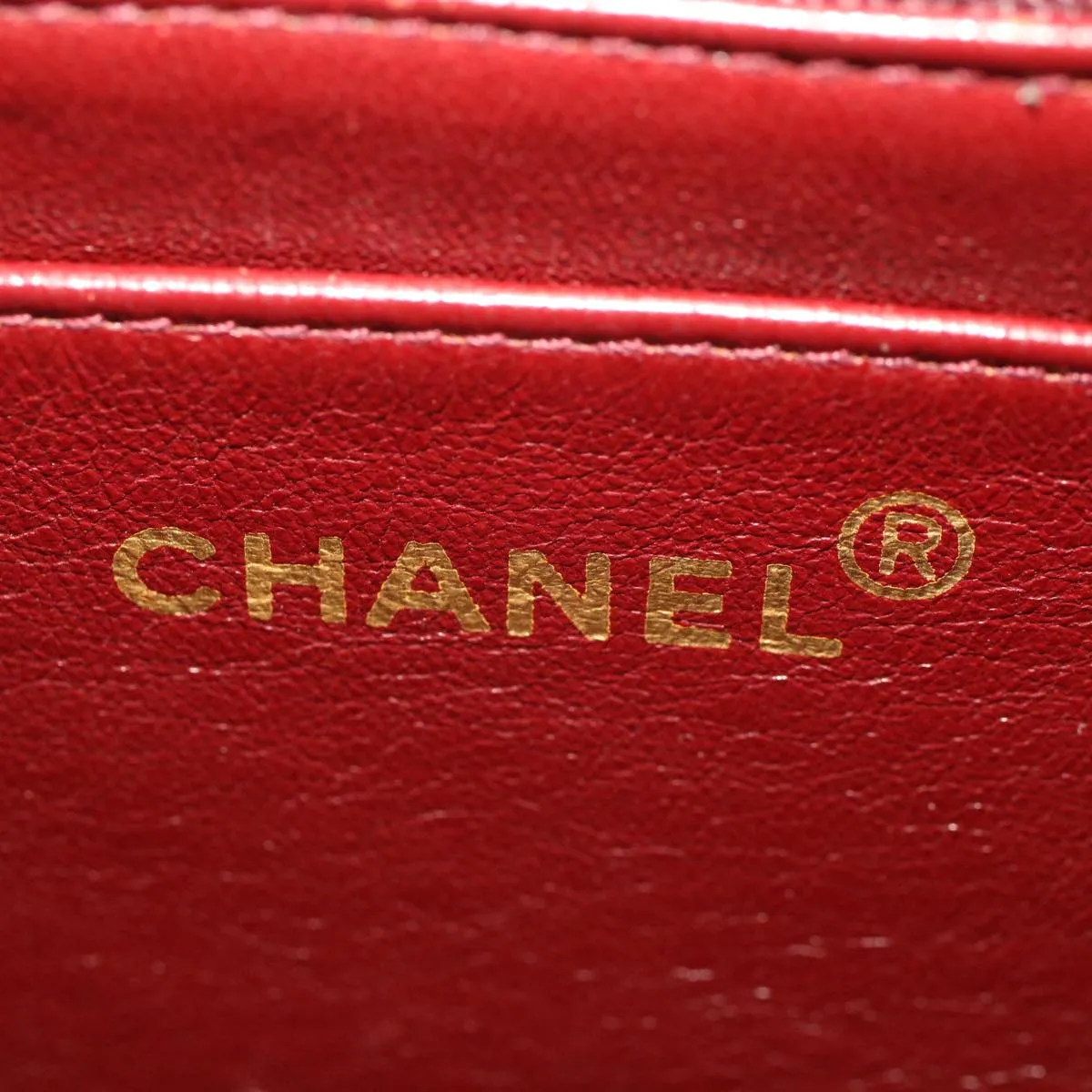 CHANEL Diana Matelasse Turn Lock Shoulder Bag Lamb Skin Black CC Auth 51272A