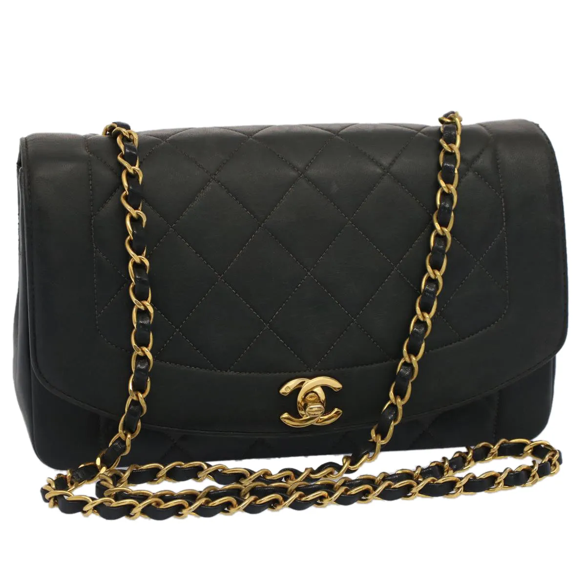 CHANEL Diana Matelasse Turn Lock Shoulder Bag Lamb Skin Black CC Auth 51272A