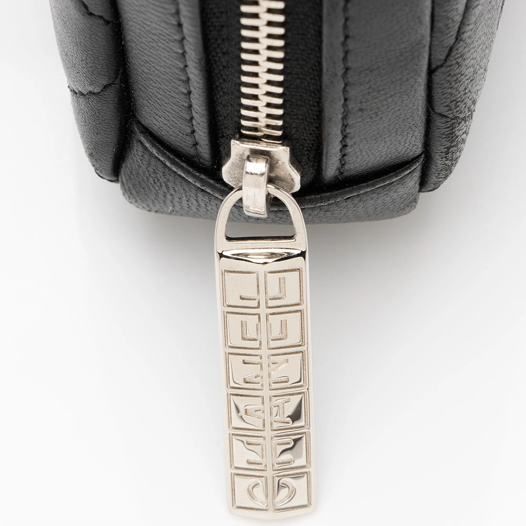 Chanel Lambskin Curvy Small Cosmetic Pouch (SHF-bKQqBi)