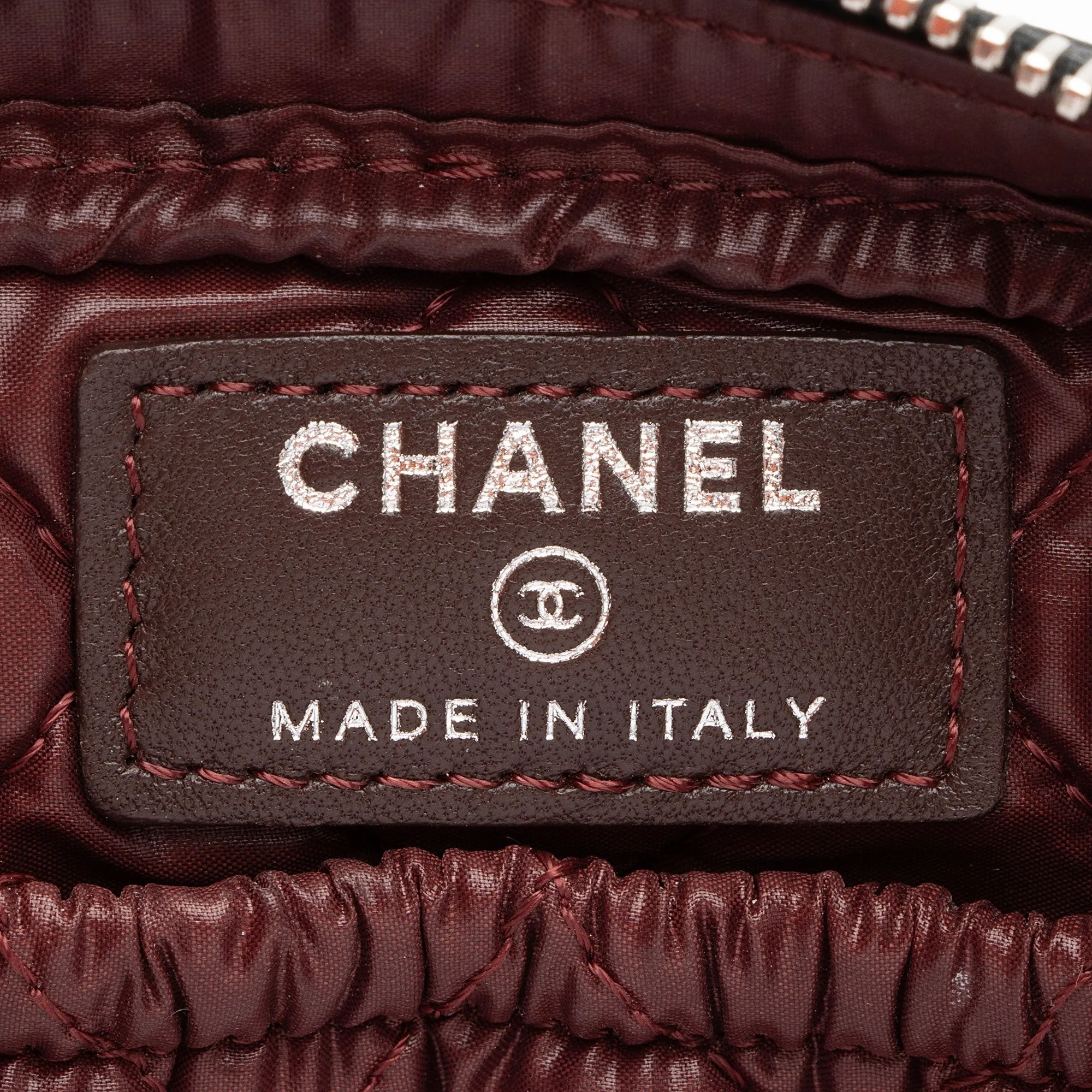 Chanel Lambskin Curvy Small Cosmetic Pouch (SHF-bKQqBi)