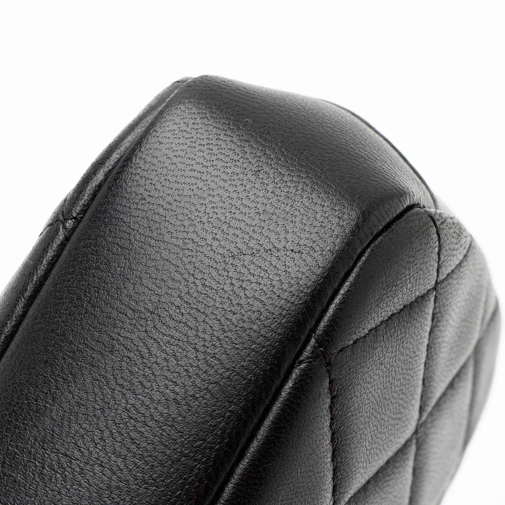 Chanel Lambskin Curvy Small Cosmetic Pouch (SHF-bKQqBi)