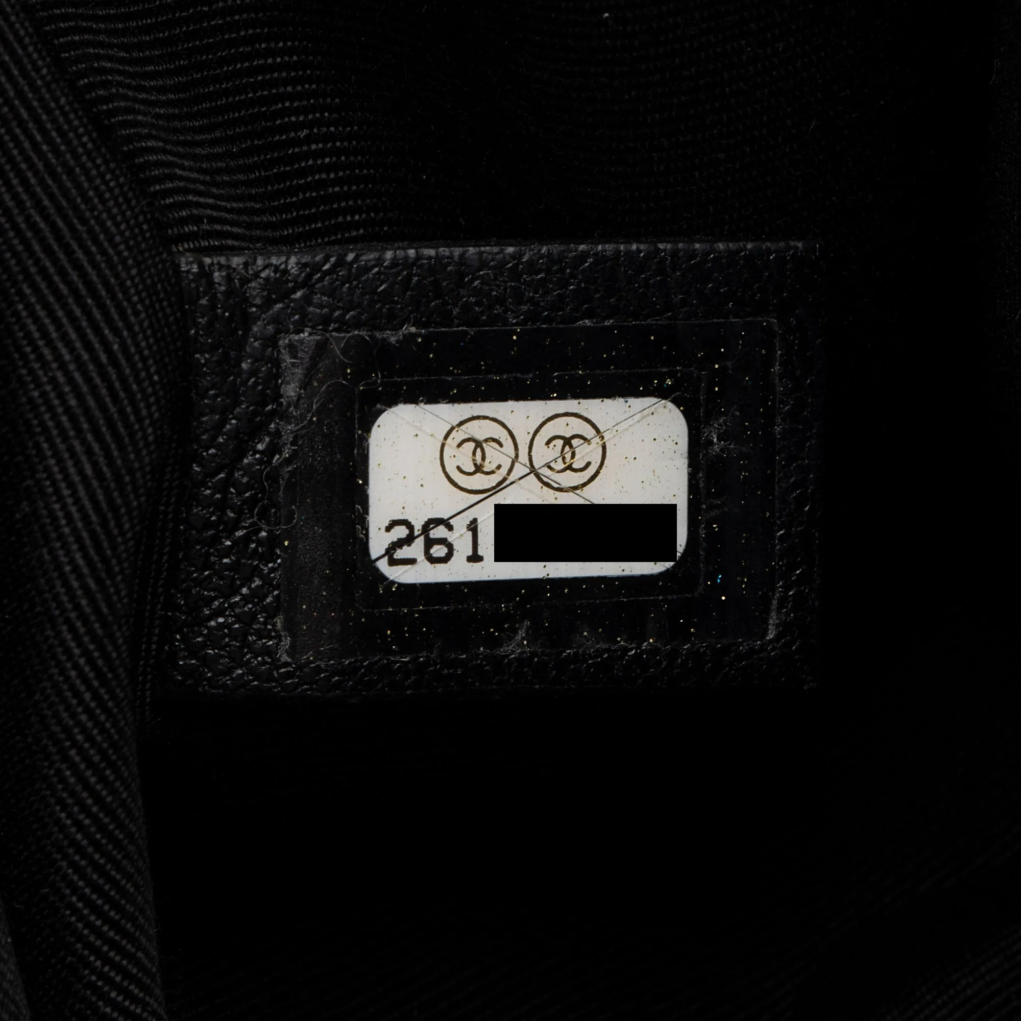 Chanel Lambskin Old Medium Boy Bag (SHF-QJr6Pf)