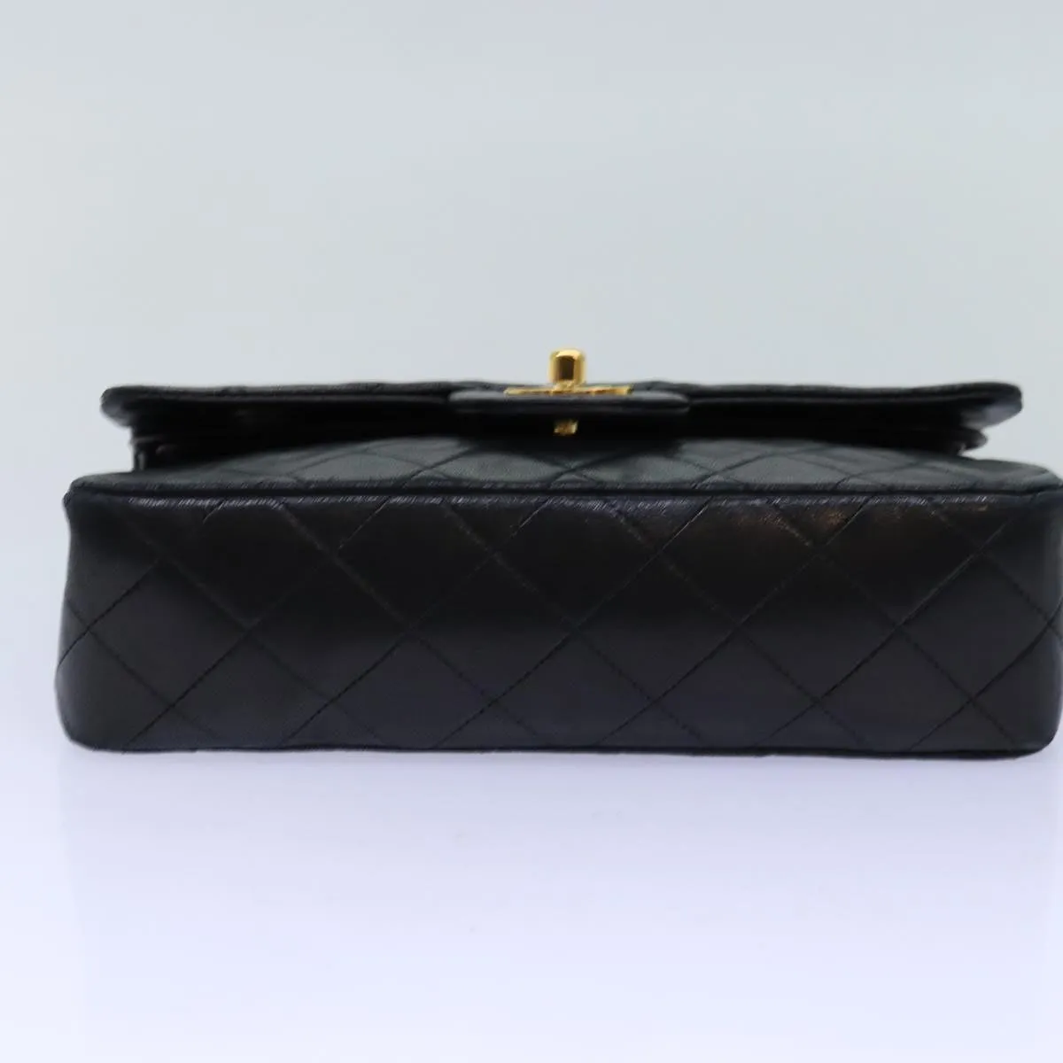 CHANEL Matelasse Chain Shoulder Bag Lamb Skin Black CC Auth 72241A