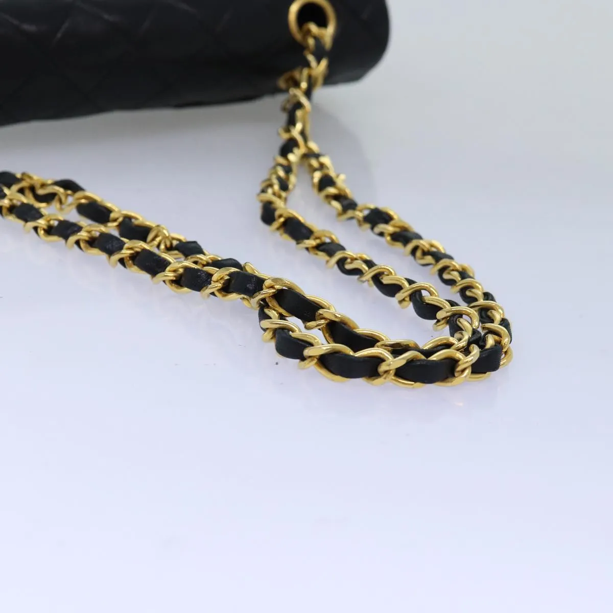 CHANEL Matelasse Chain Shoulder Bag Lamb Skin Black CC Auth 72241A