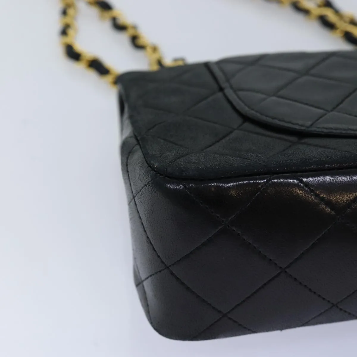CHANEL Matelasse Chain Shoulder Bag Lamb Skin Black CC Auth 72241A