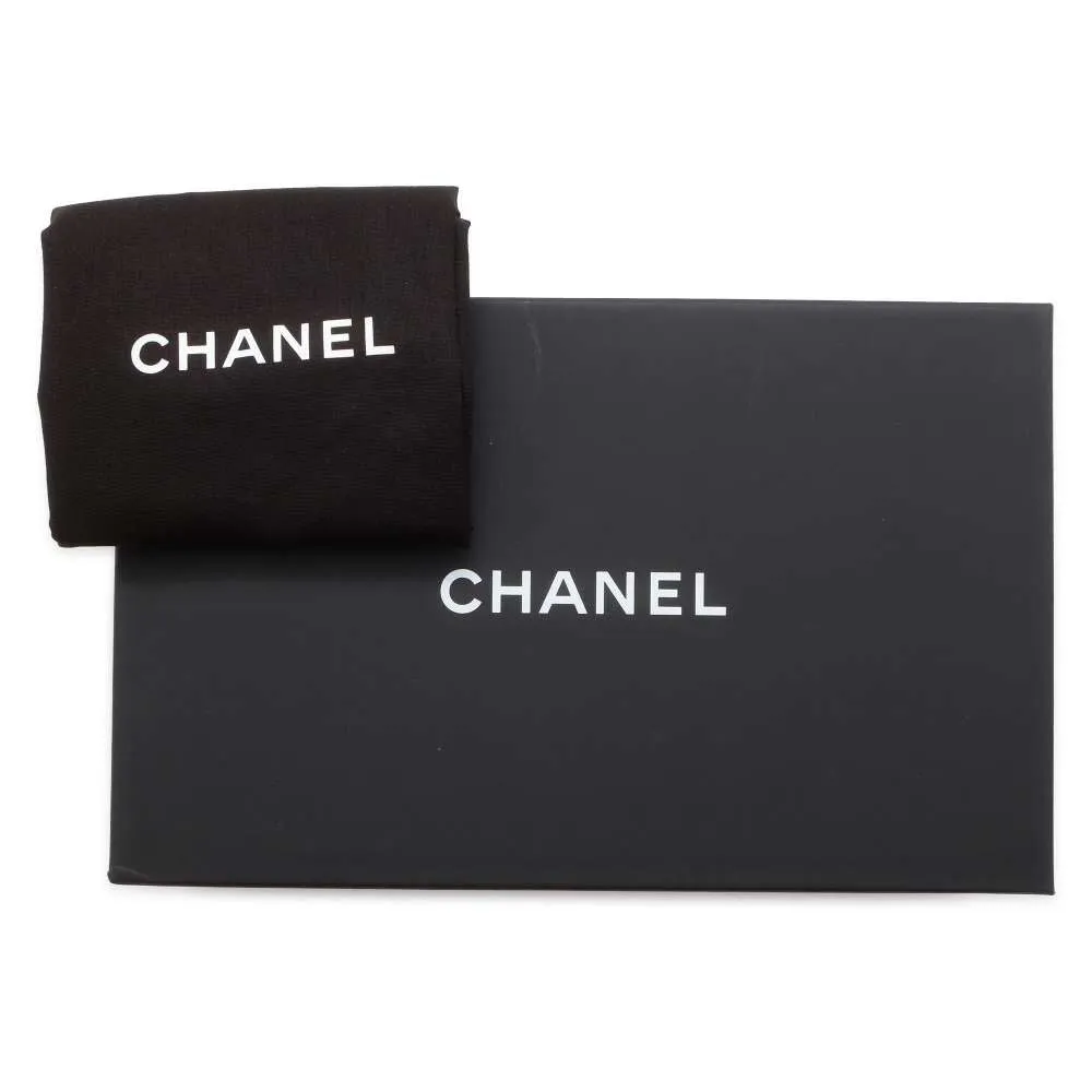 CHANEL Matelasse ChainClutch Shoulder Bag White AP3088 Lambskin