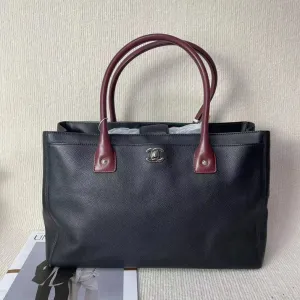 Chanel Preloved Chanel Tote Caviar Black Tote Bag