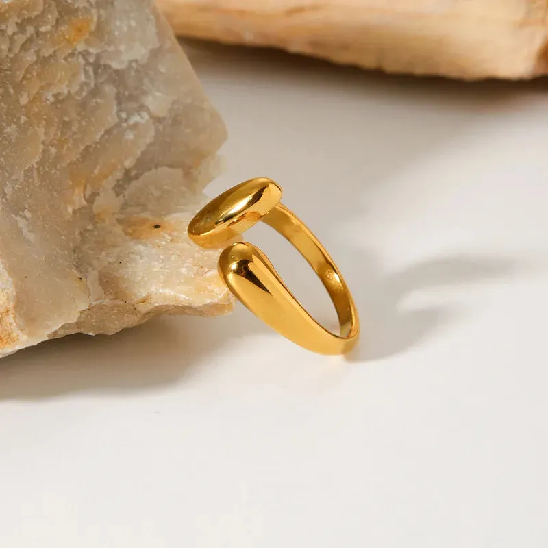 Elegant Curve Open Ring