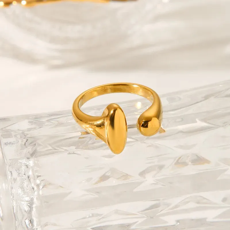Elegant Curve Open Ring