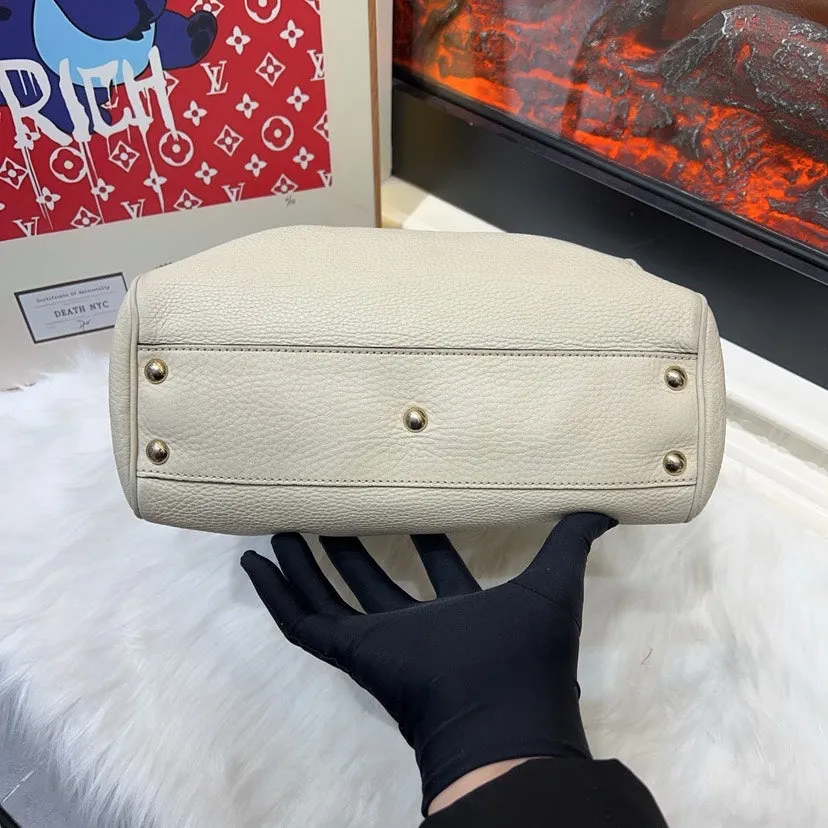 Gucci Bamboo Top Handle Bag in Cream Leather