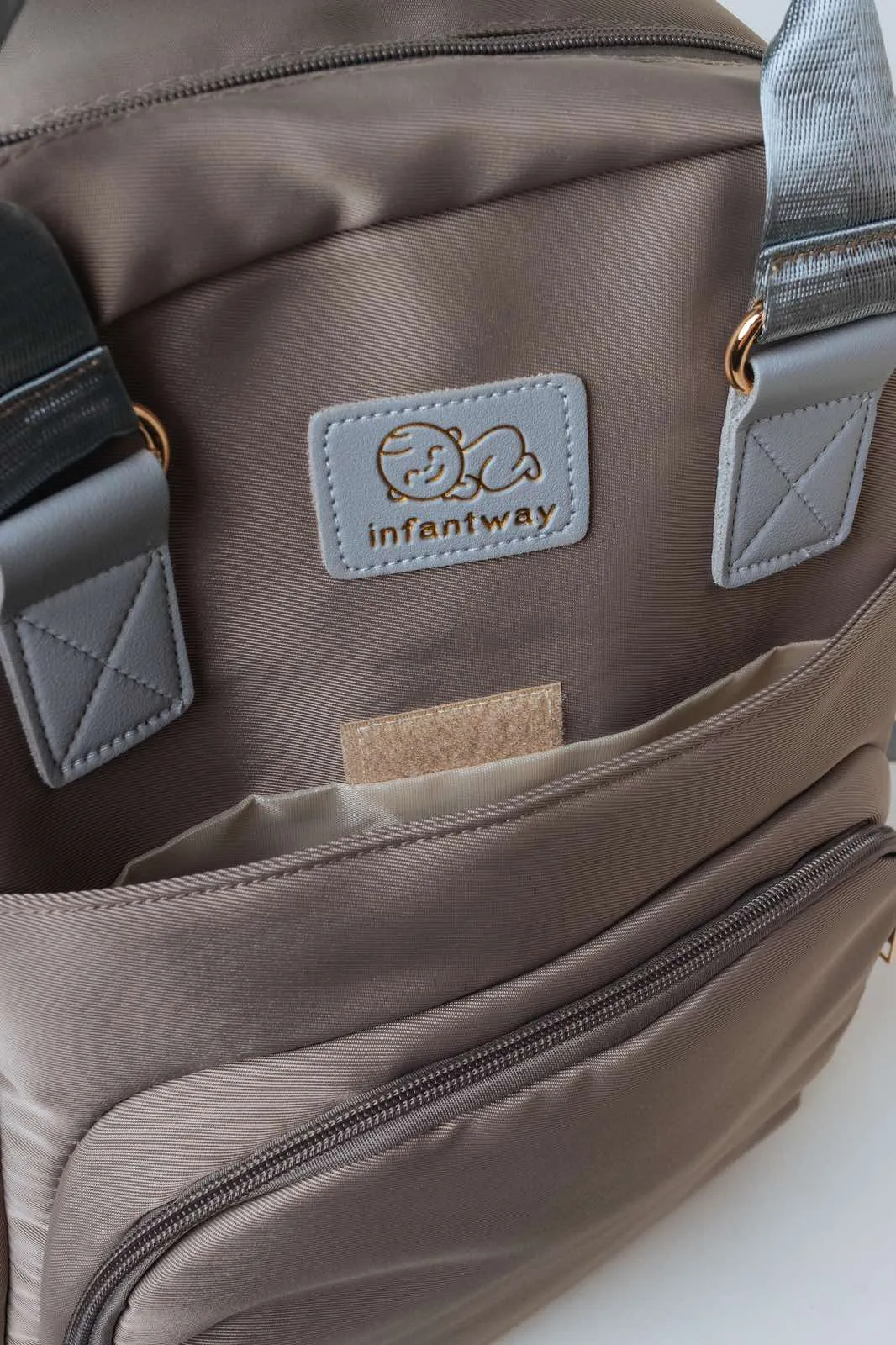 Infantway On-the-Go Mommy Bag
