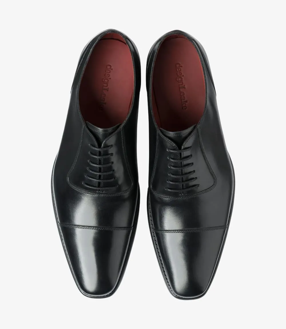 LOAKE LARCH BLACK OXFORD TOE CAP RUBBER SOLE F-MEDIUM