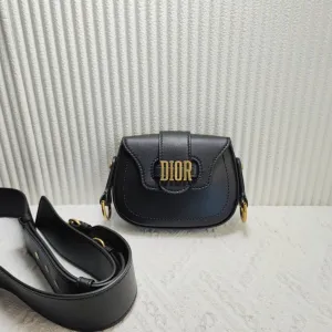 Preloved Dior Saddle Bag Black Leather Crossbody Bag 12020683